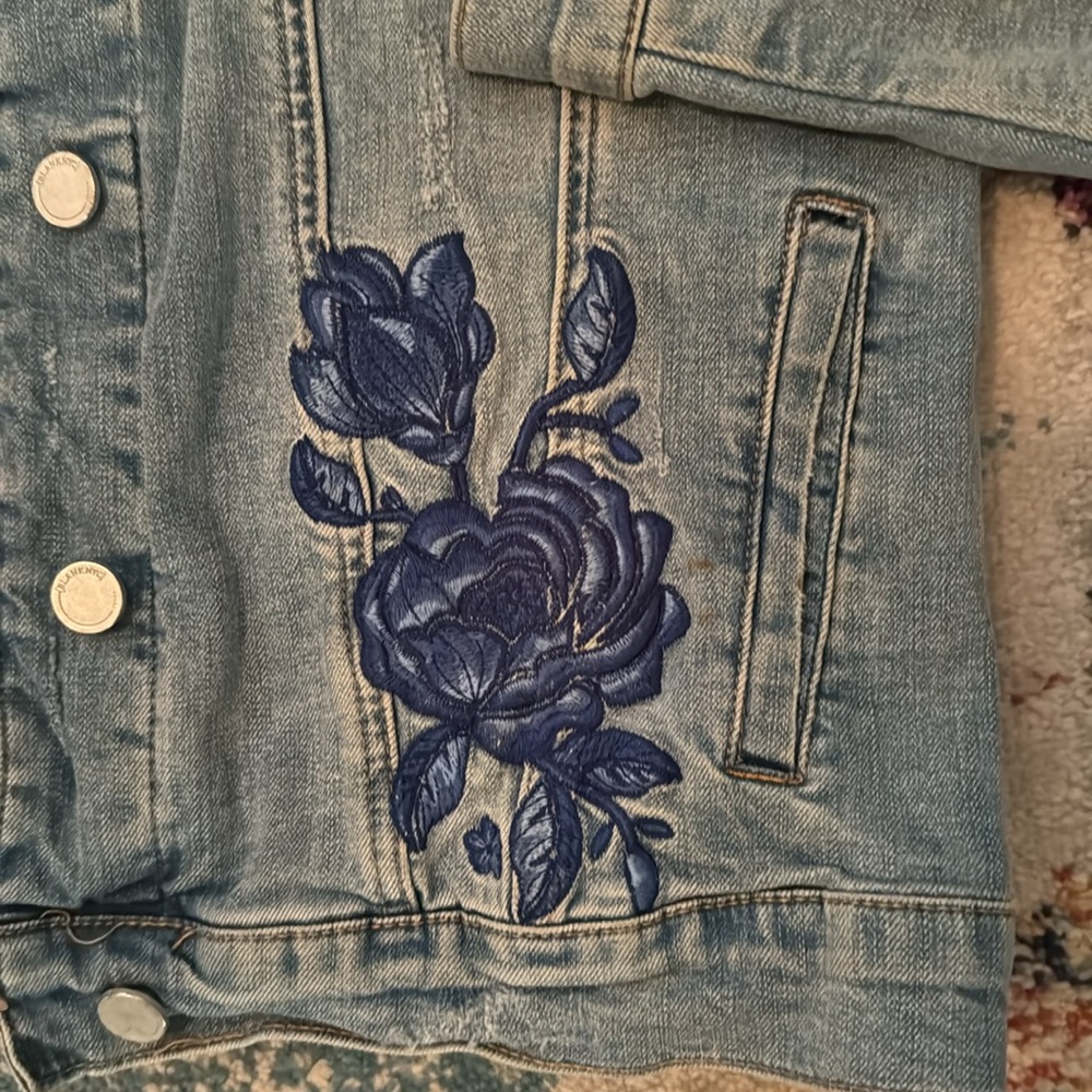 BlankNYC denim jacket - Picture 4 of 7